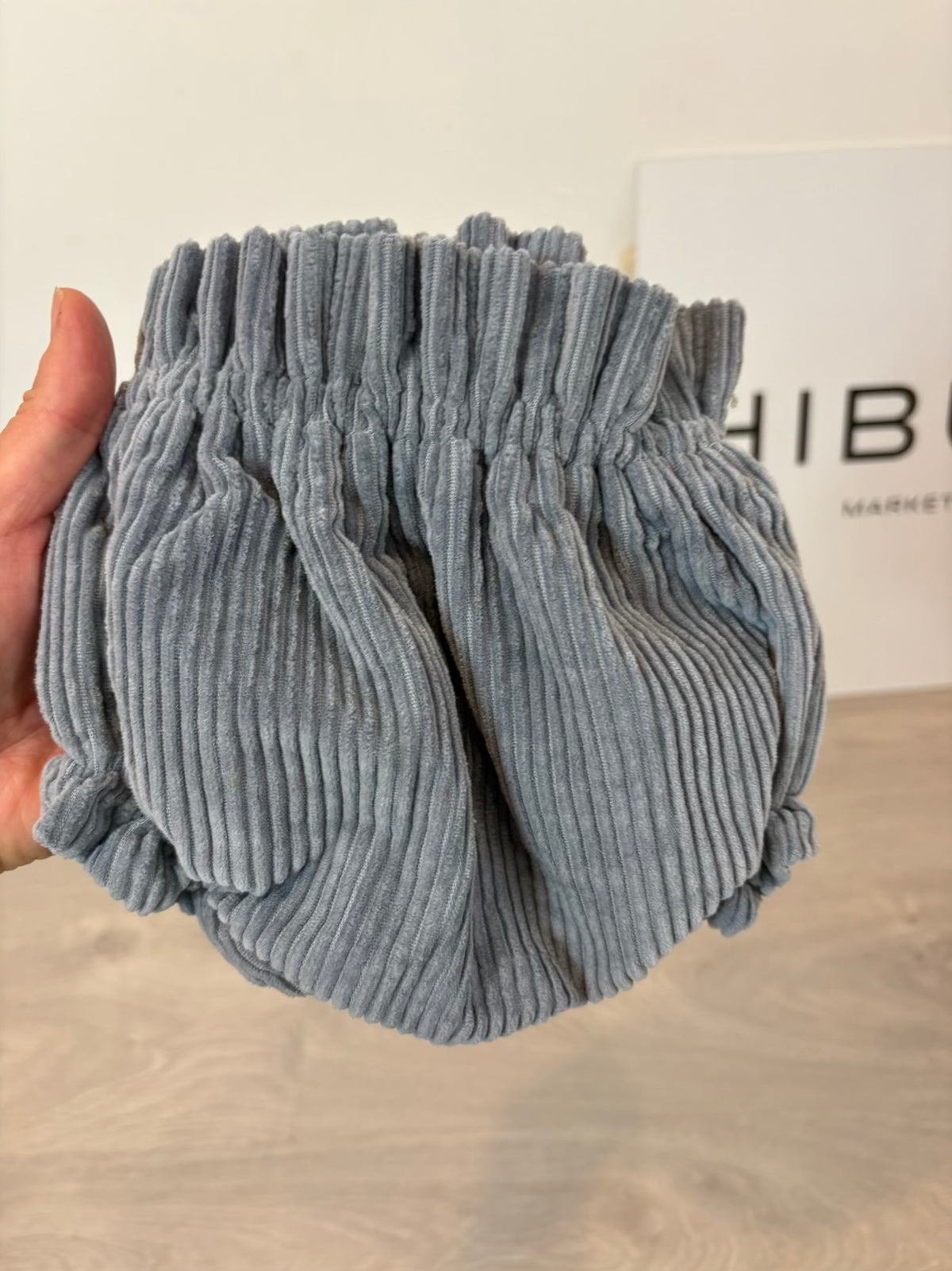 AMAIA London. Cubre pañal pana azul. T 3-6 meses