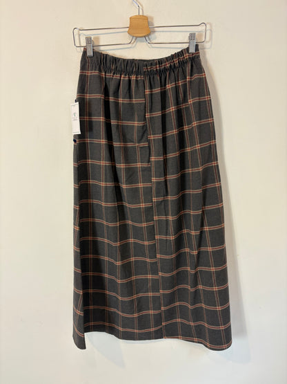 OTRAS. Falda midi cuadros