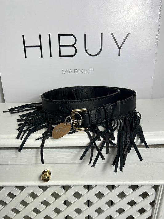 PRISCILA WELTER. Cinturón negro flecos. T 90