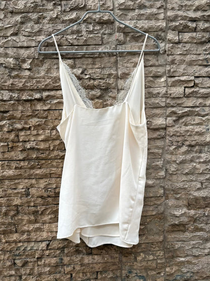 ZARA. Basic white T-shirt. TM