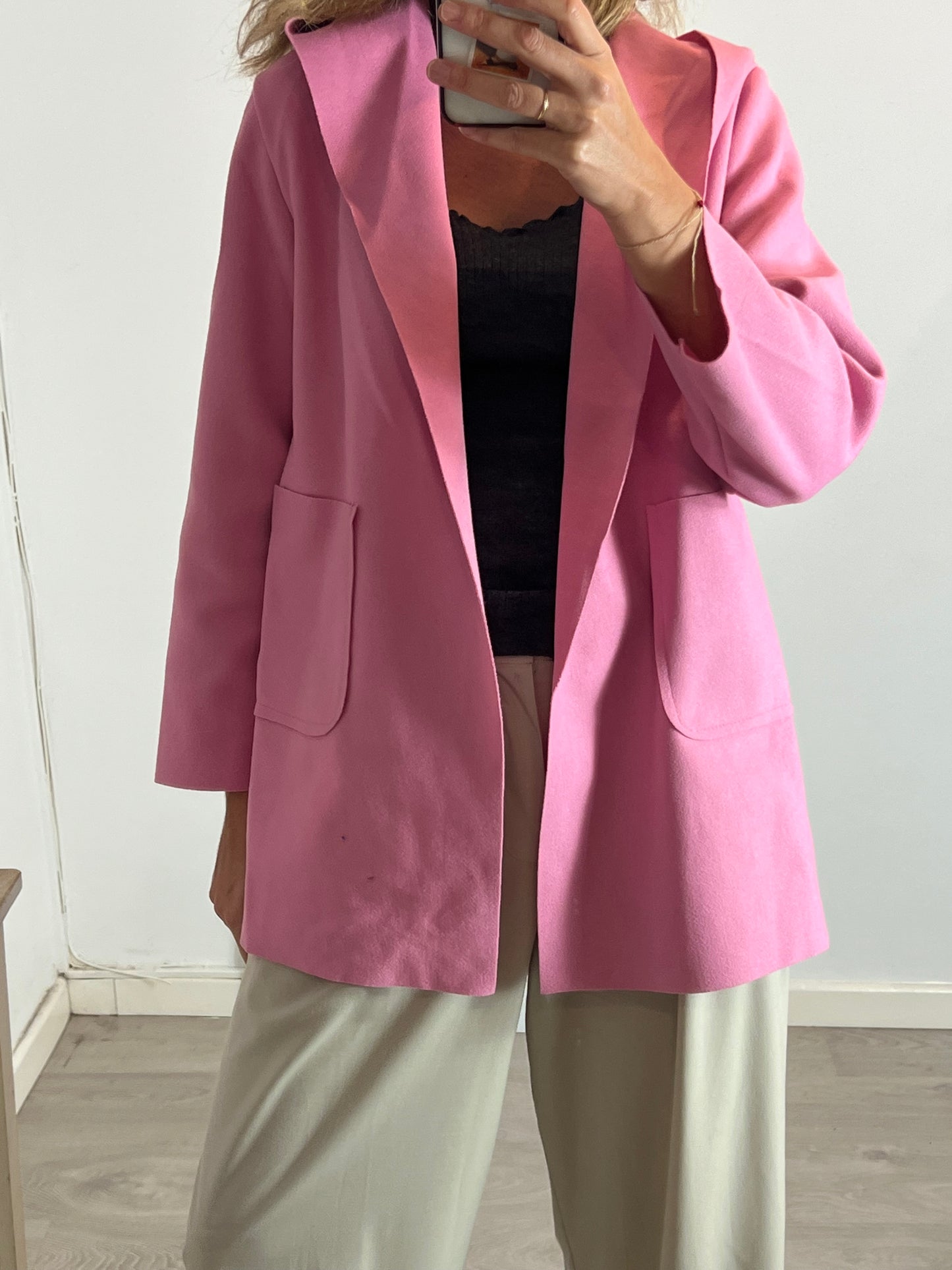 OTRAS. Chaqueta rosa con capucha TU(M/L)