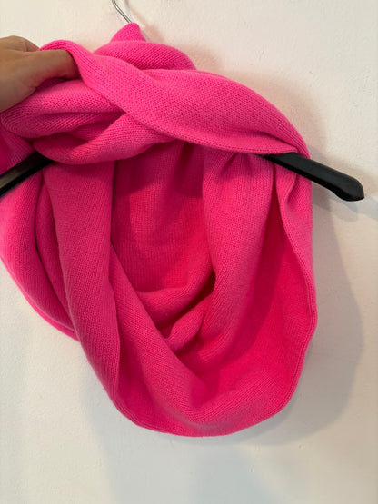 J CREW. Cuello fucsia cashmere