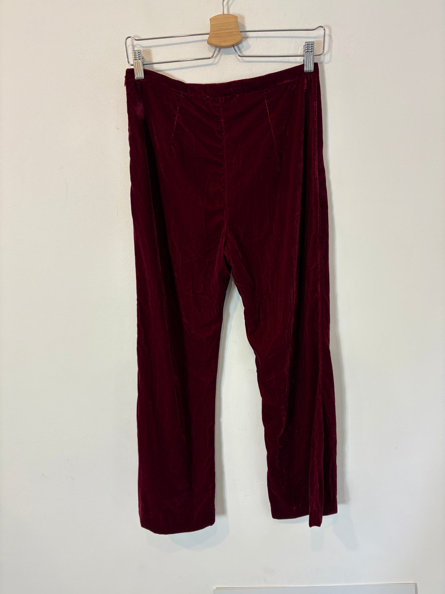 ZARA. Black stretch knit top. TL