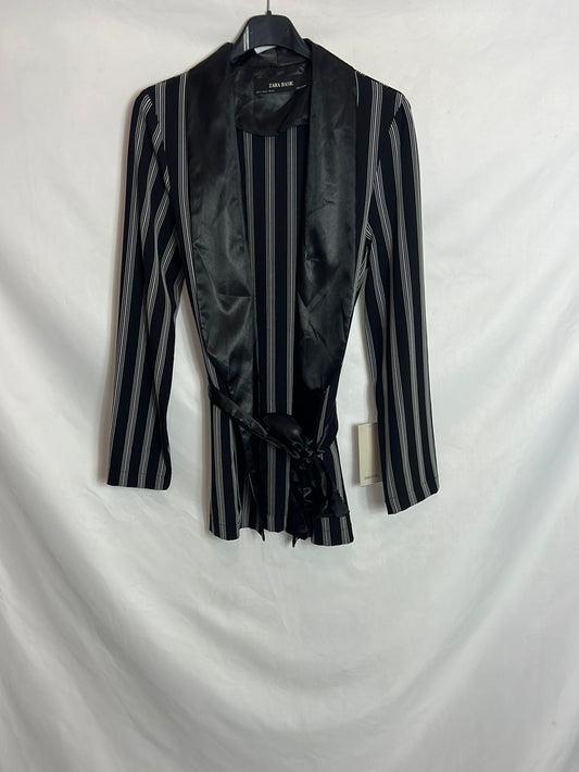 ZARA. Blazer-style kimono. T.xs