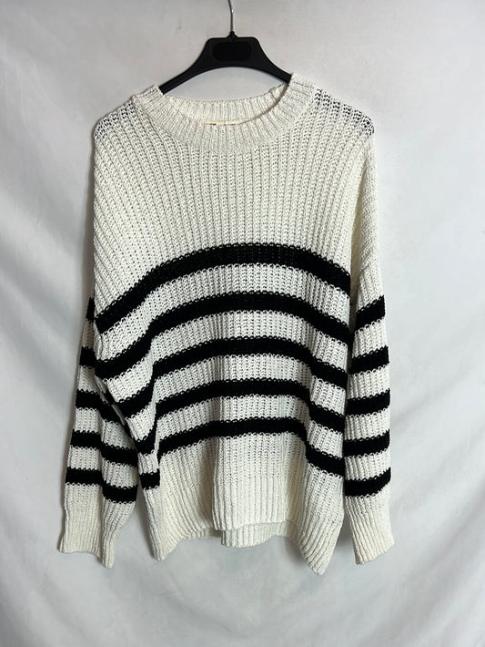 PULL&BEAR . Jersey rayas negras. T M