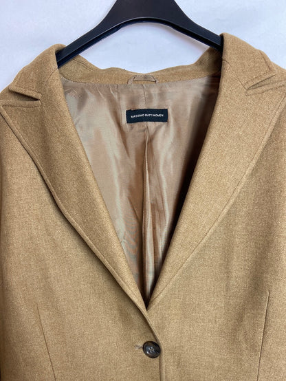 MASSIMO DUTTI. Camel wool blazer. Size 46