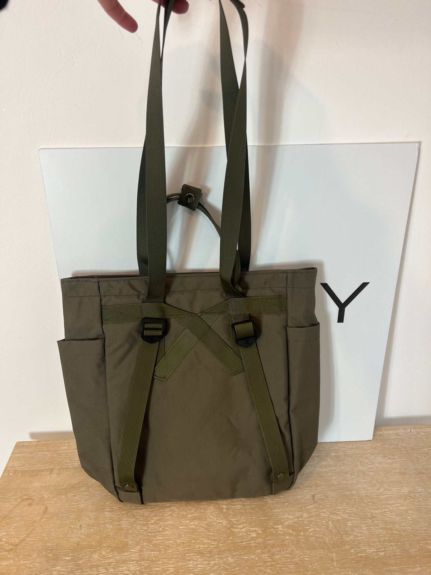 FJALLRAVEN KANKEN. Khaki green backpack/bag