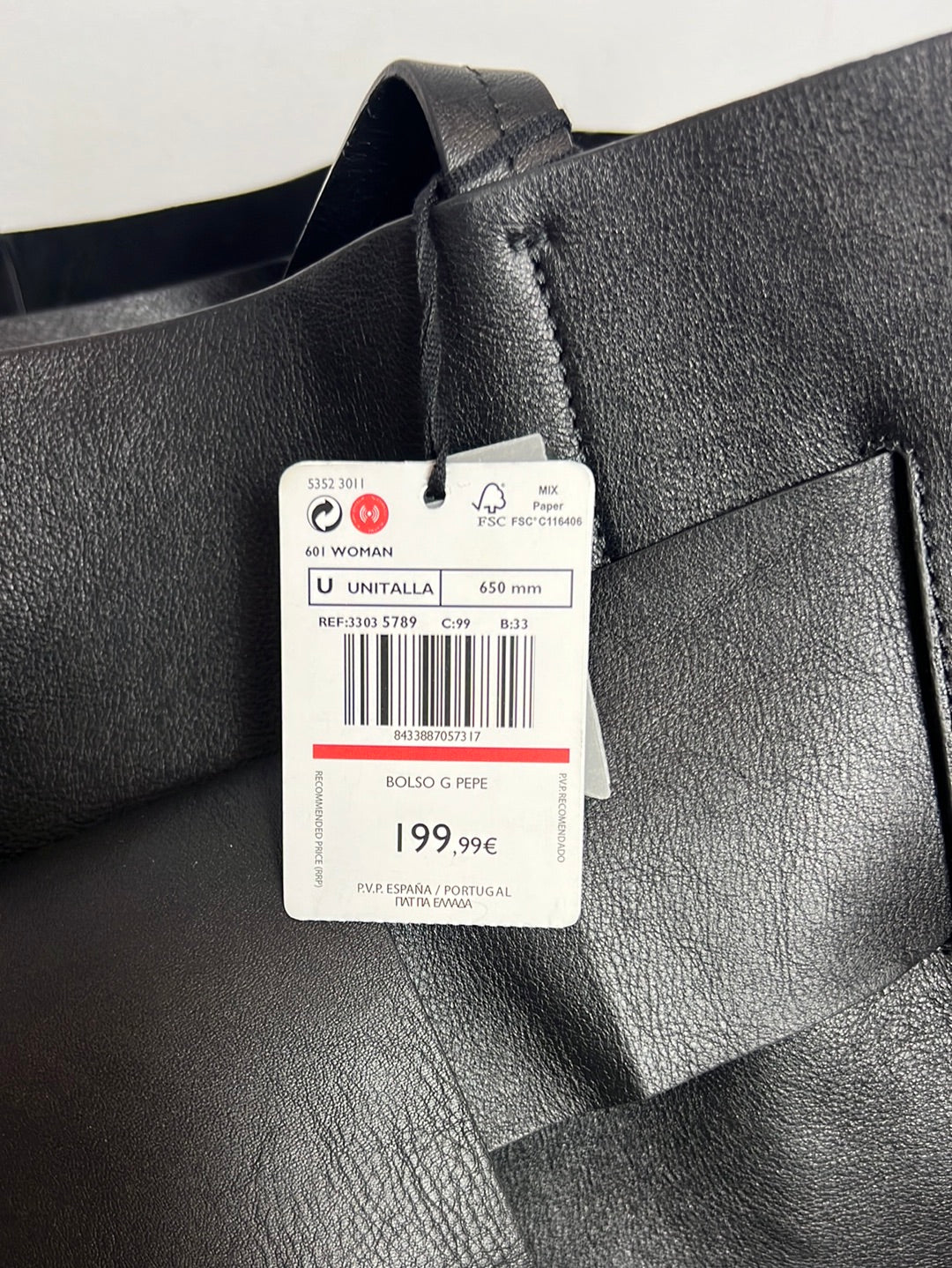 MANGO. Bolso shopper negro piel