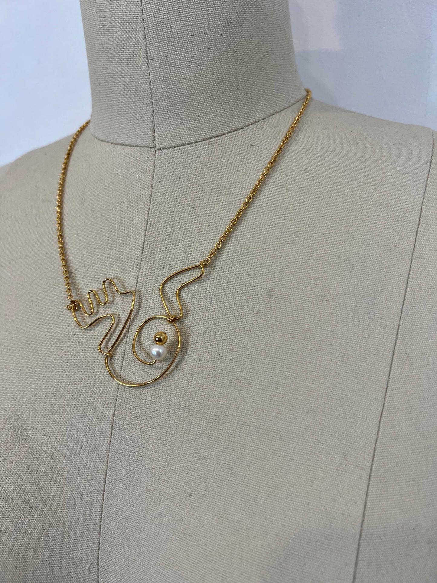 MARNI. Colgante paloma picasso