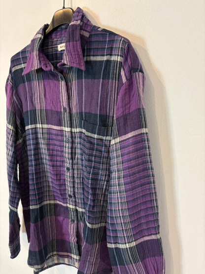 ZARA. Black stretch knit top. TL