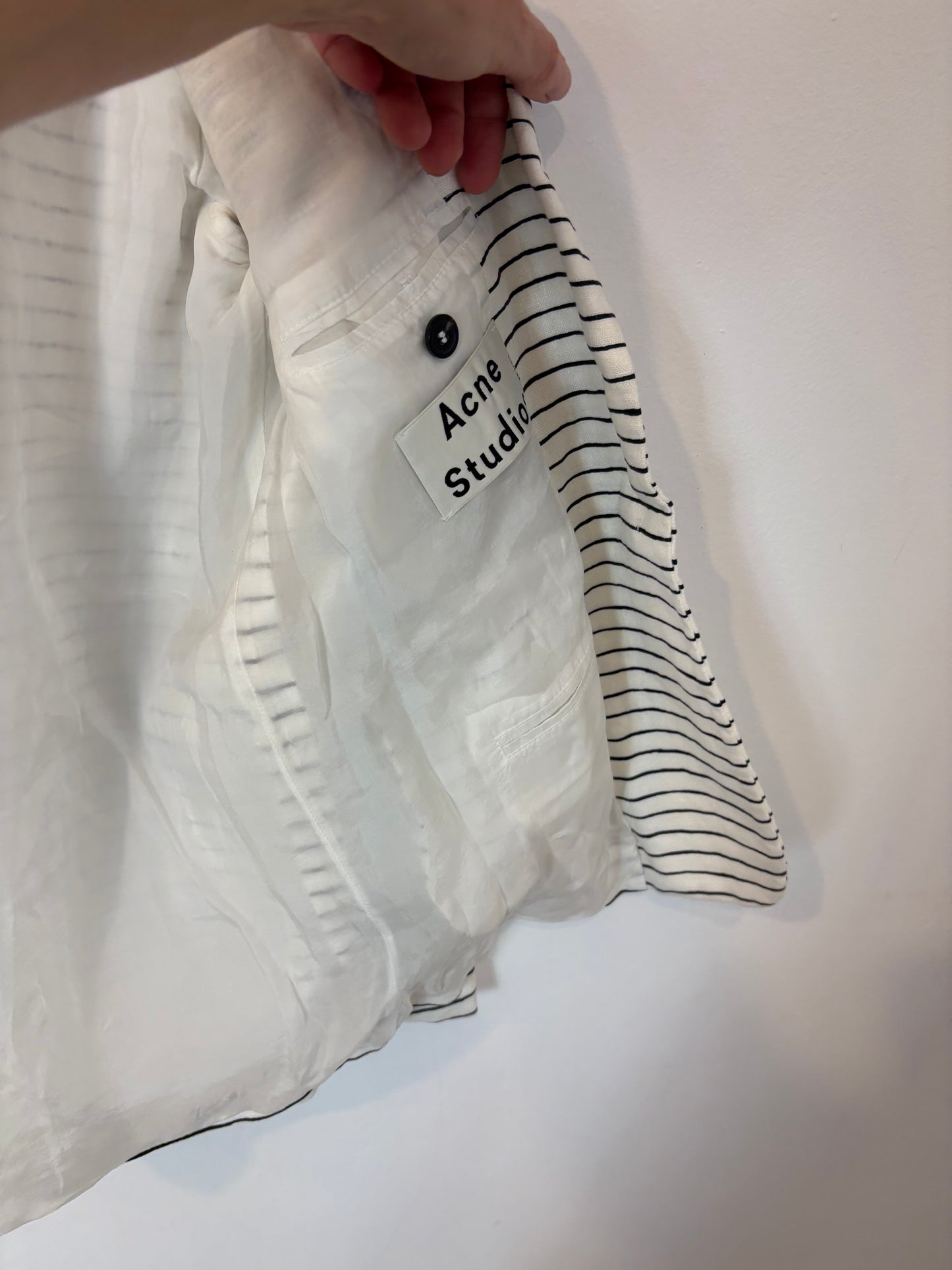 ACNE STUDIOS. Blazer lino blanca rayas textura