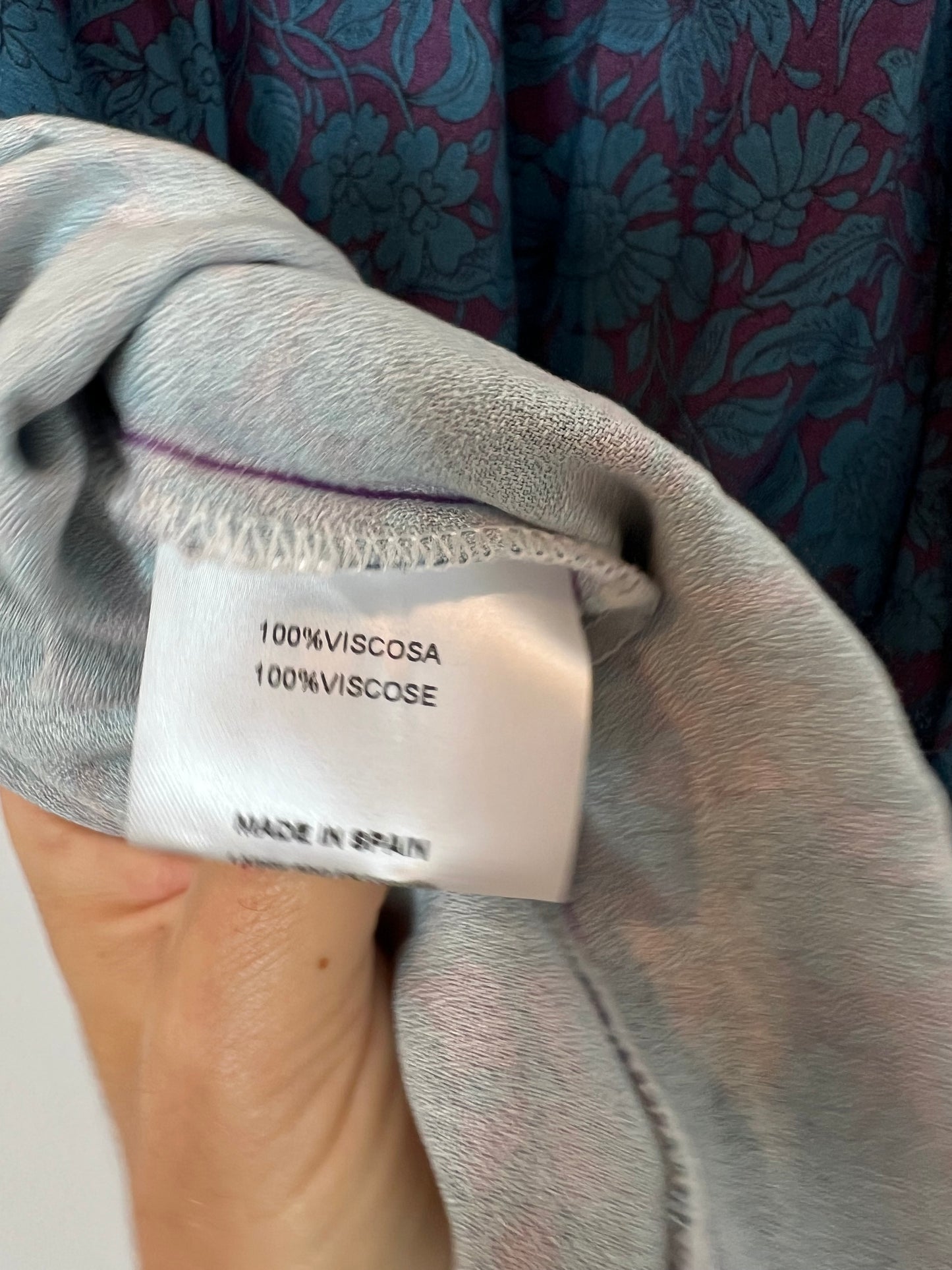 MAGNOLYA. Vestido largo fluido bicolor detalle mangas. T 1(S)