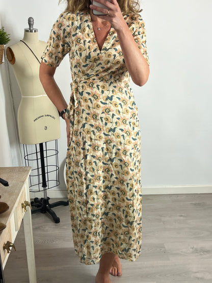 LOUISE MISHA. Vestido amarillo flores T.40