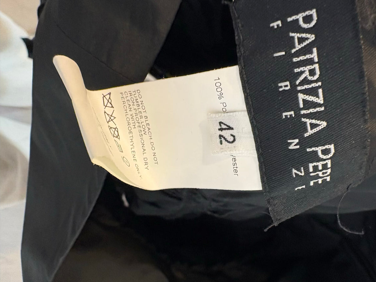 PATRIZIA PEPE. Falda negra volumen