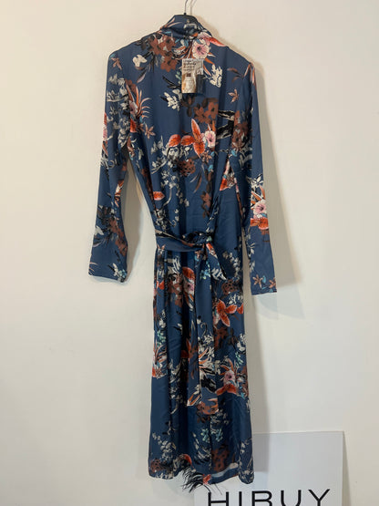 WENDY DRESS. Vestido fluido cruzado plumas. T S