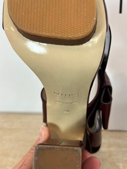 DEL POZO. Burgundy bow sandals, size 40