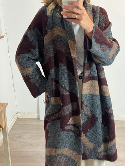 ZARA. Abrigo/ chaqueta punto larga estampada. T S