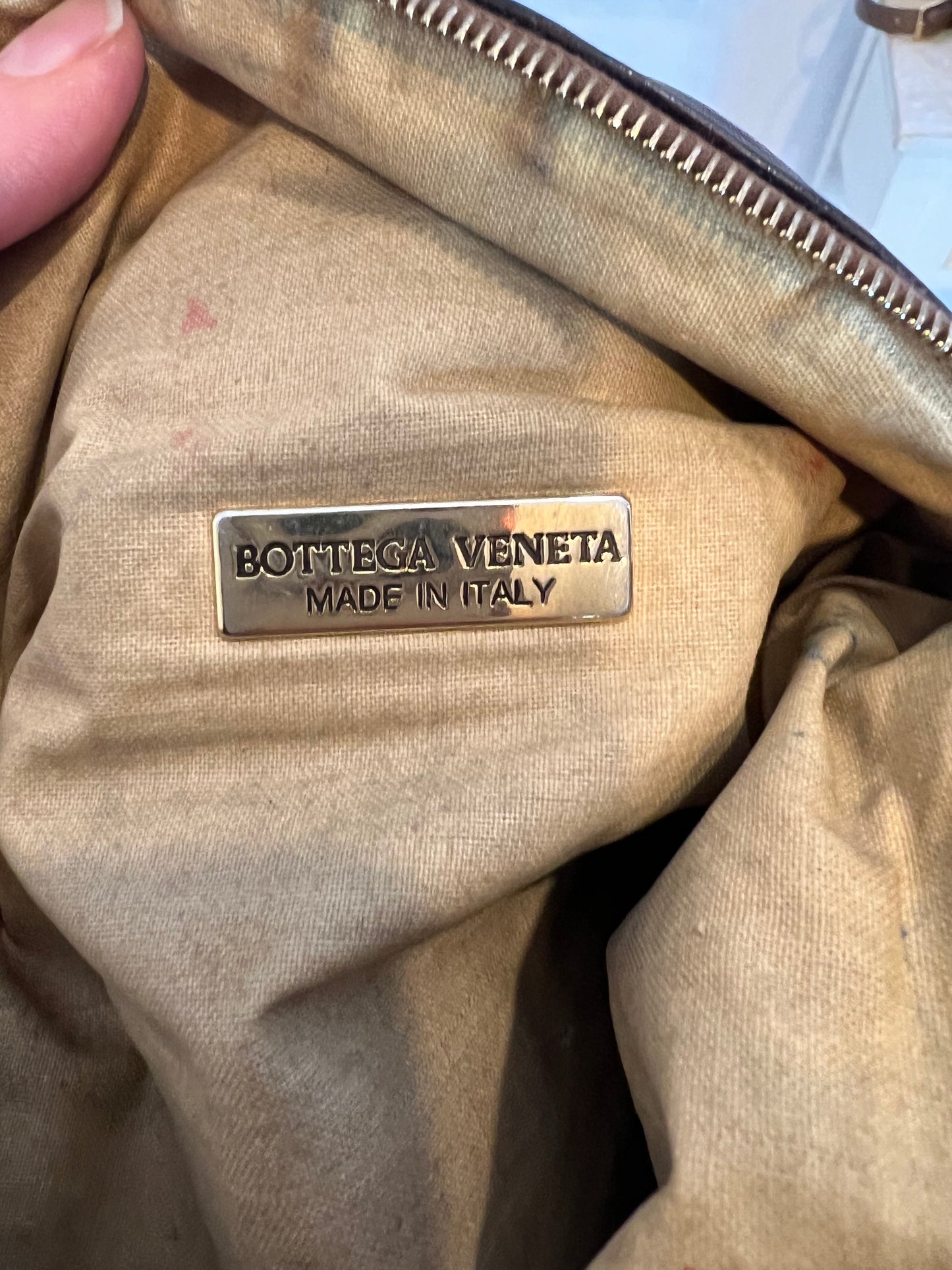 BOTTEGA VENETA. Vintage leather belt bag/crossbody bag
