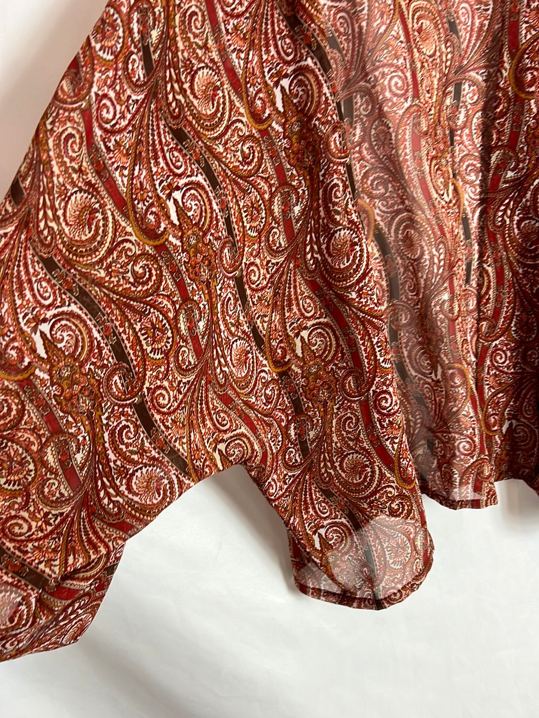 BIZIKI. Kimono estampado amebas. T U (s/m)