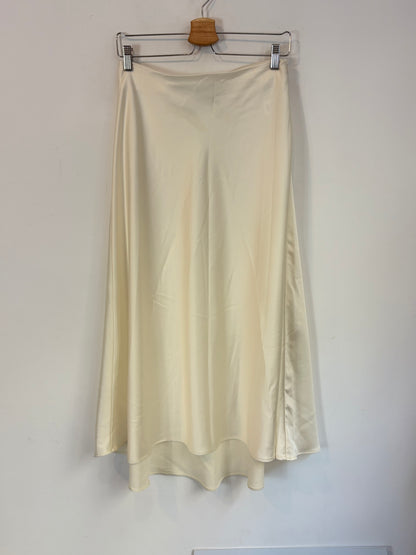 ZUBI. Falda larga satinada