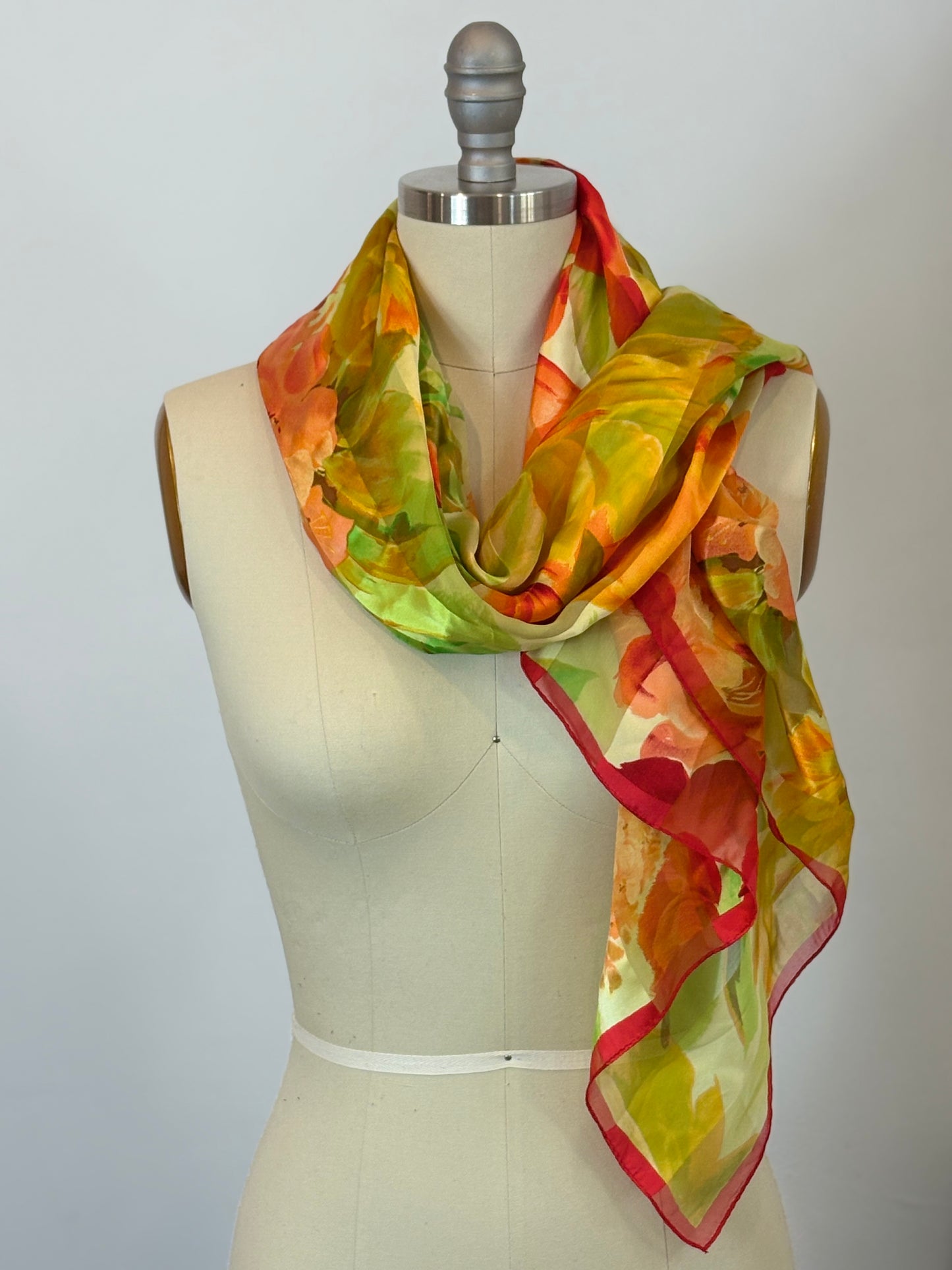 OTRAS. Pañuelo seda colores