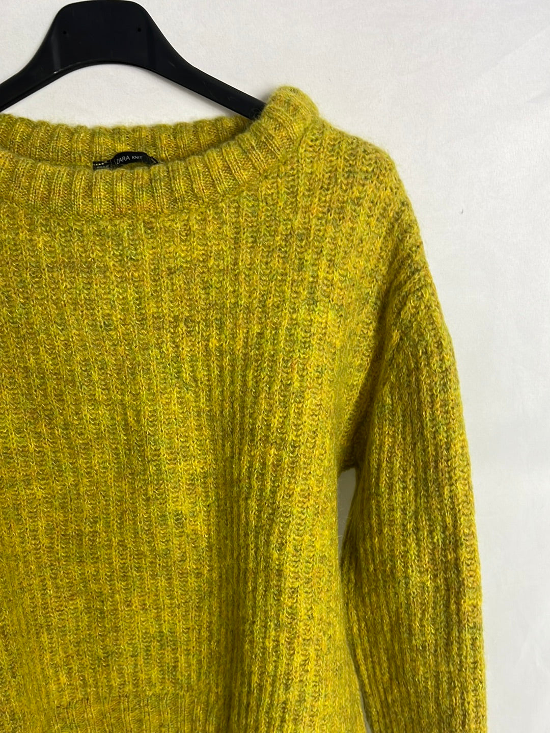 ZARA. Mustard knit sweater, size M