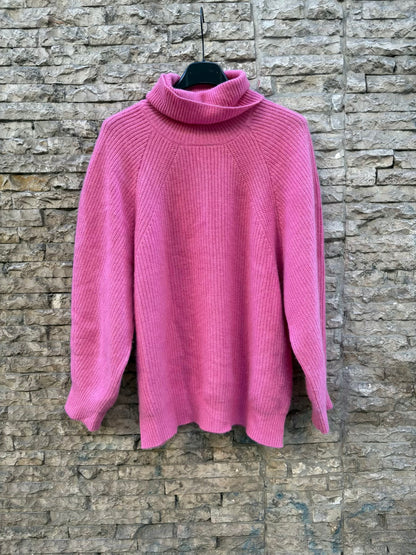 MANGO. Jersey cuello vuelto cashemre