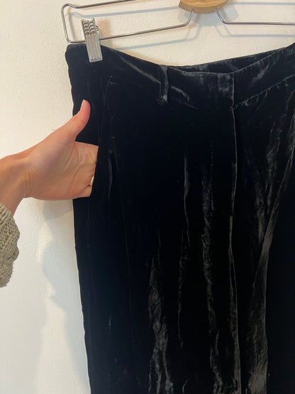 ZARA. Beige flowing blouse. Size M