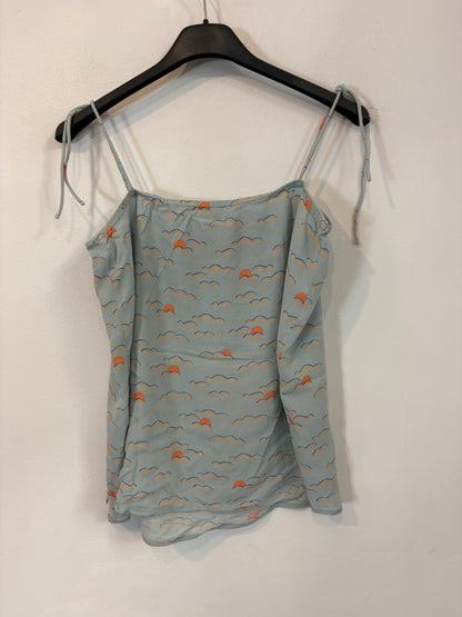 DES PETITS HAUTS Top azul claro estampado