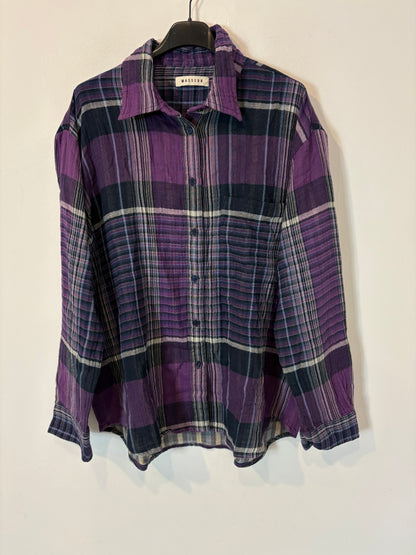 ZARA. Black stretch knit top. TL