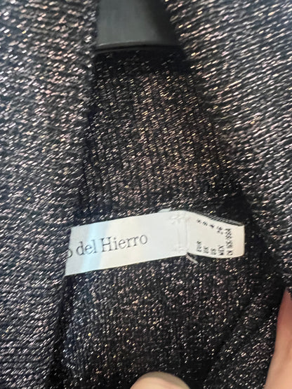 PEDRO DEL HIERRO. Jersey cuello alto hilos brillo. T S