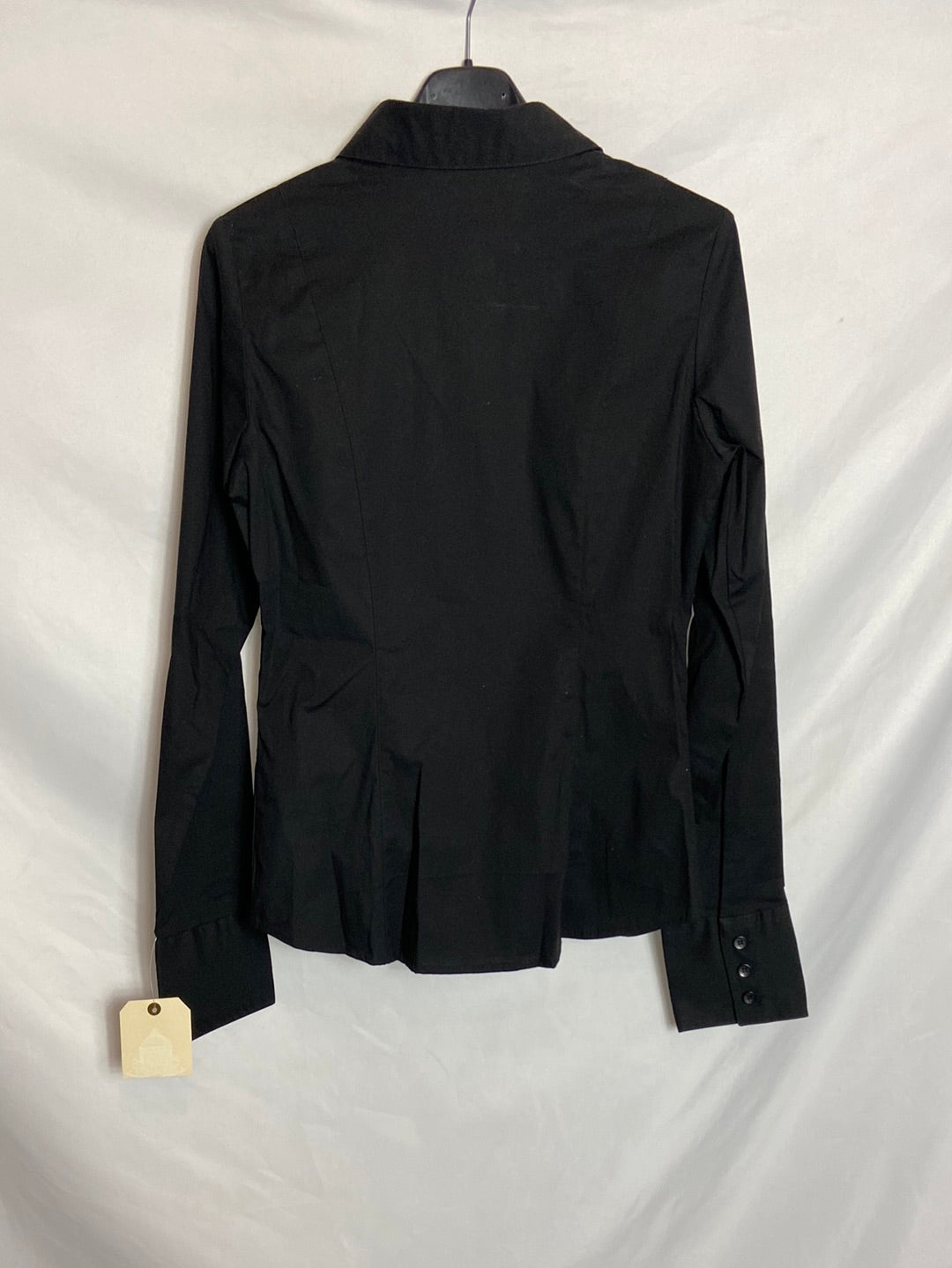 ZARA. Camisa negra T. L