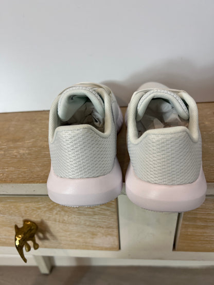 UNDER ARMOUR. Zapatillas blancas logo. T 31.5