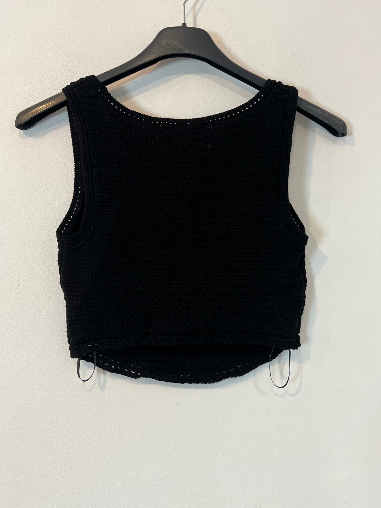 ZARA. Top negro punto T.s