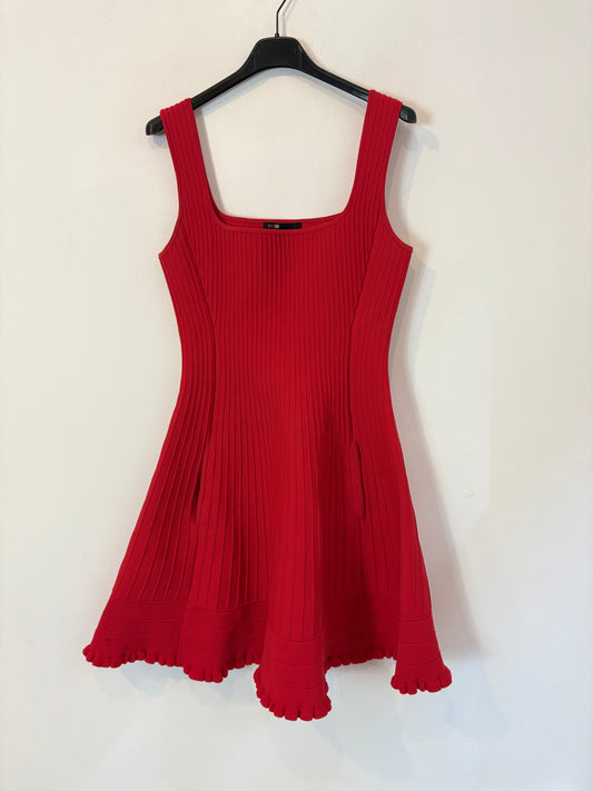 MAJE. Vestido rojo punto canalé