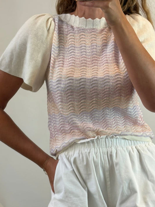 DES PETITS HAUTS. Top punto detalles colores