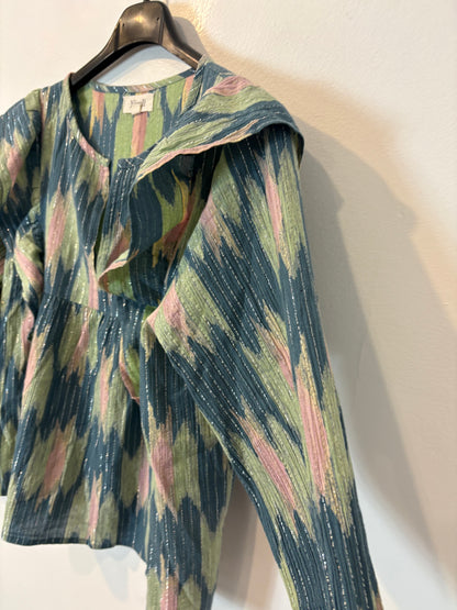 NÍCOLI. Blusa estampada hilos