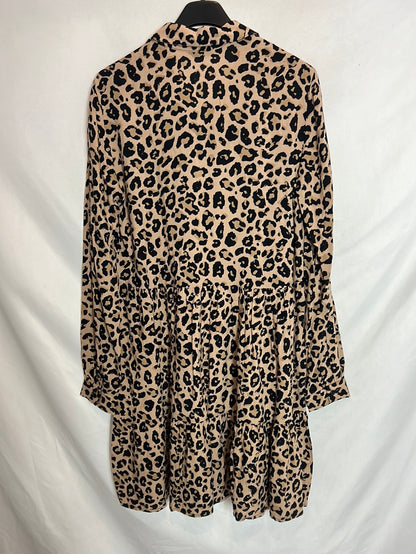 STRADIVARIUS . Vestido corto fluido animal print. T S