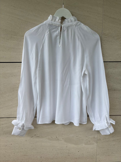 PEDRO DE HIERRO. Blusa blanca fluida