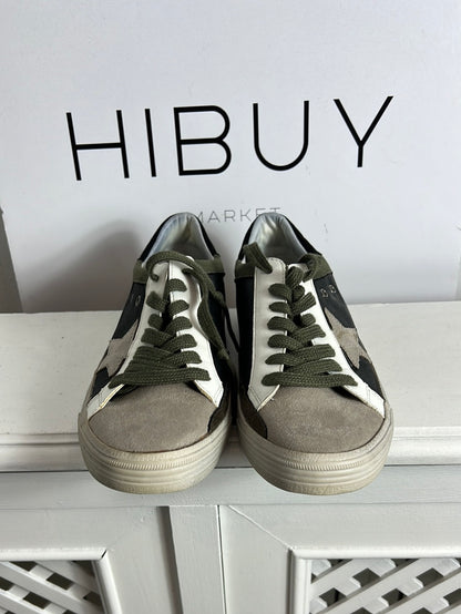 CORINA. Zapatillas texturas estrella. T 38