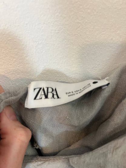 ZARA. Top gris lino asimétrico. T S