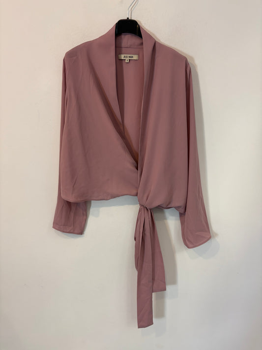 JULISE MAGON. Blusa rosa palo cruzada