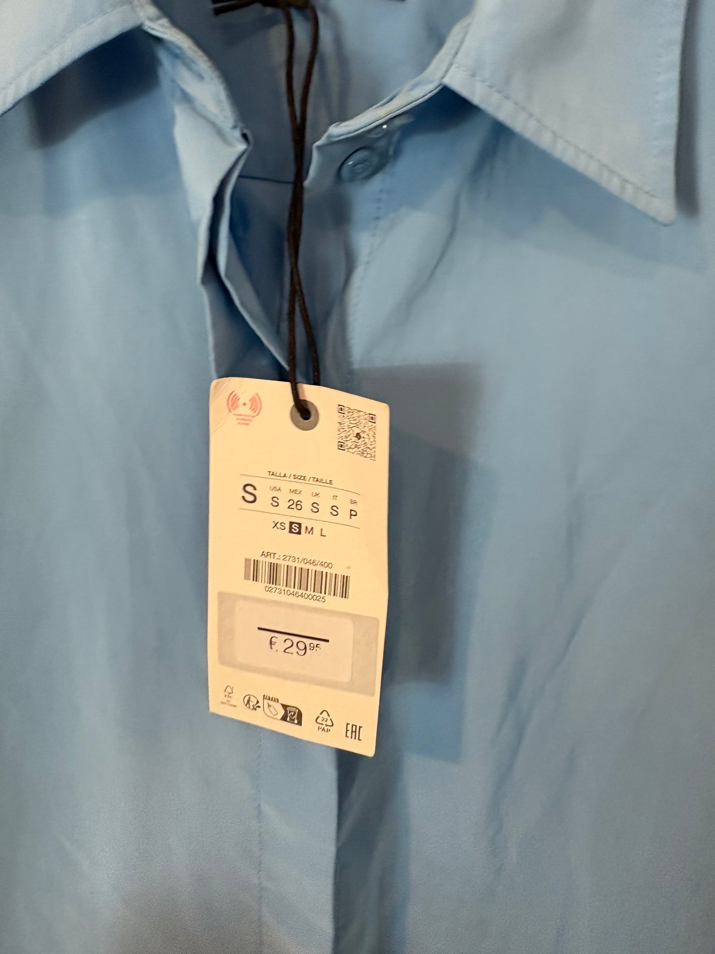 ZARA. Conjunto azul falda y blusa