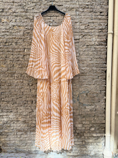 SÉZANE. Vestido plisado estampado