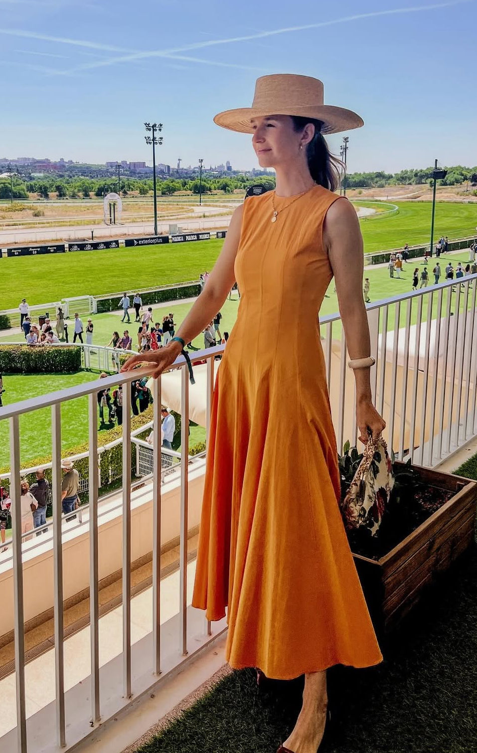 ZARA. Long orange dress T.xs