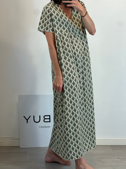 OTRAS. Vestido midi estampado verdes. T S/M