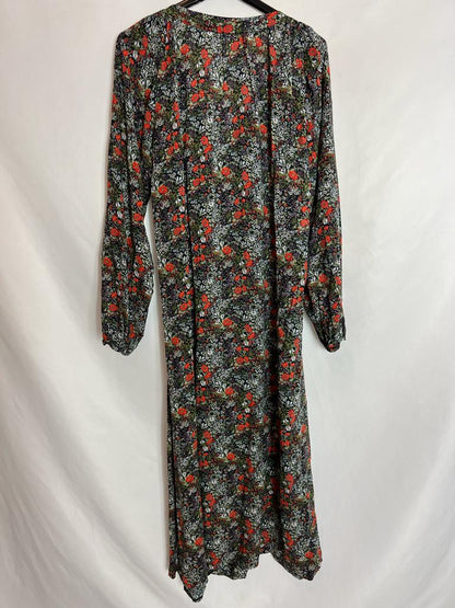 MASSCOB. Flowing floral midi dress. T.L.