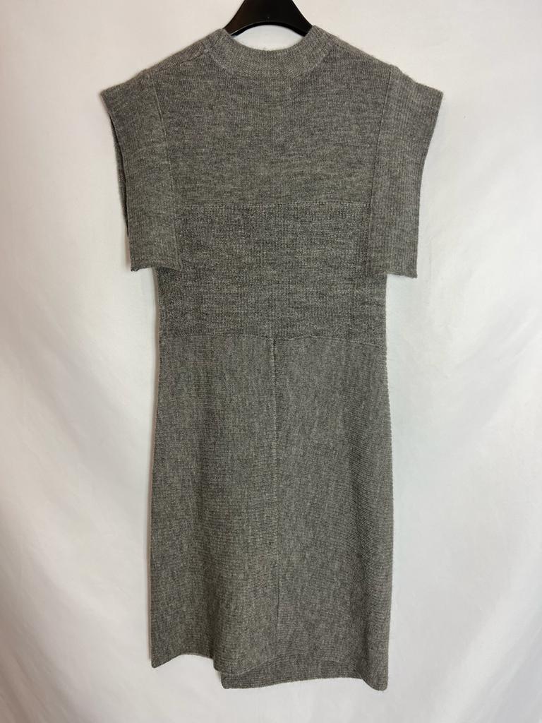 ISABEL MARANT. Short grey knit dress. Size 36