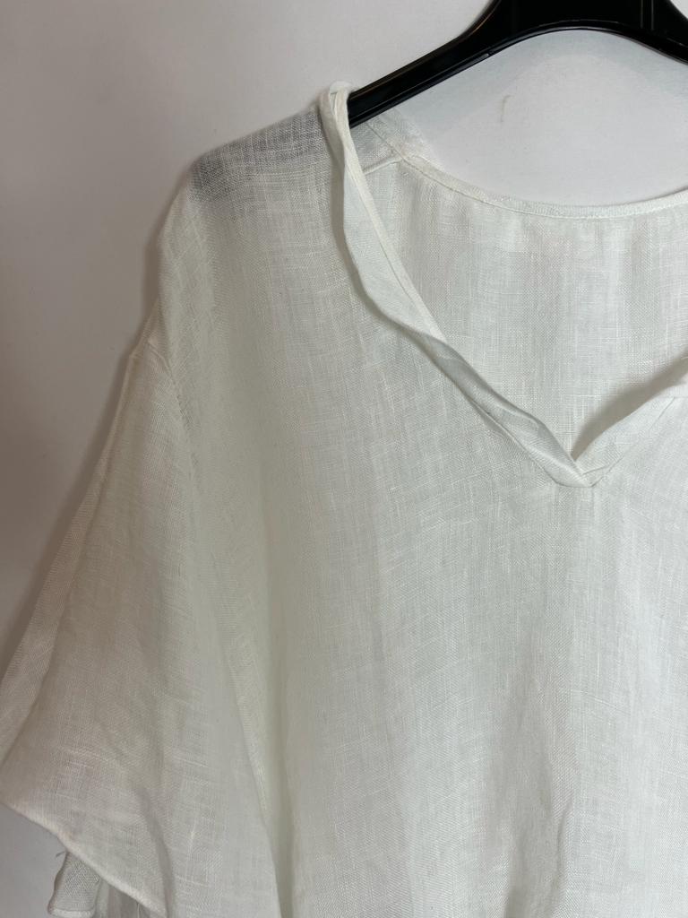 OTHERS. White linen-effect top. TS (tara)