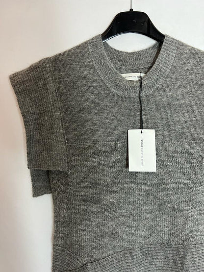 ISABEL MARANT. Short grey knit dress. Size 36